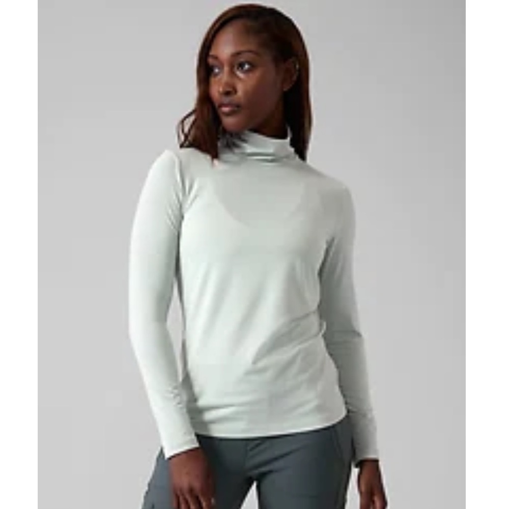 ATHLETA essential turtleneck